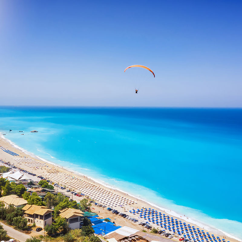 Κάθισμα Beach στη Λευκάδα: Ένας Παράδεισος για Τους Λάτρεις της Θάλασσας